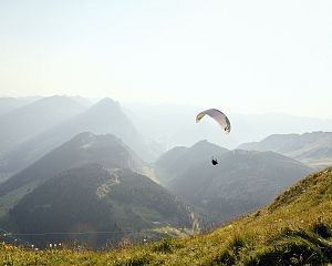 bergahn-diedamskopf-paragleiten-au-schoppernau-sommer-bregenzerwald