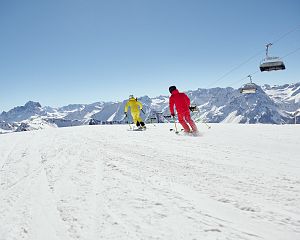 bergbahnen-diedamskopf-au-schoppernau-bregenzerwald-skigebiet-vorarlberg-talabfahrt