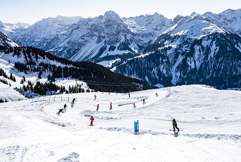 bergbahnen-diedamskopf-au-schoppernau-funslope-skigebiet-familie-bregenzerwald-vorarlberg