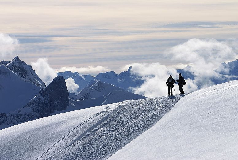 winterwandern-skifahren-au-schoppernau-bregenzerwald-diedamskopf-spazieren-aussicht